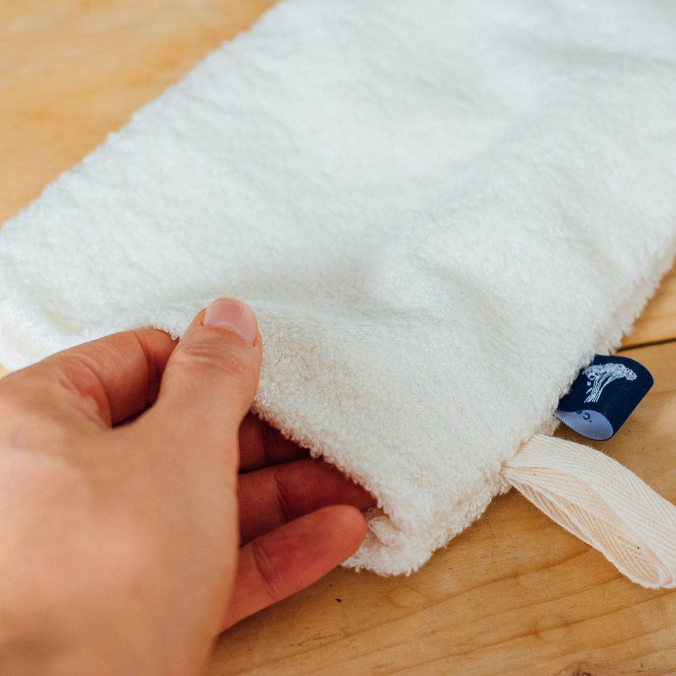 Reusable Bamboo Shower Mitt: Single Shower Mitt