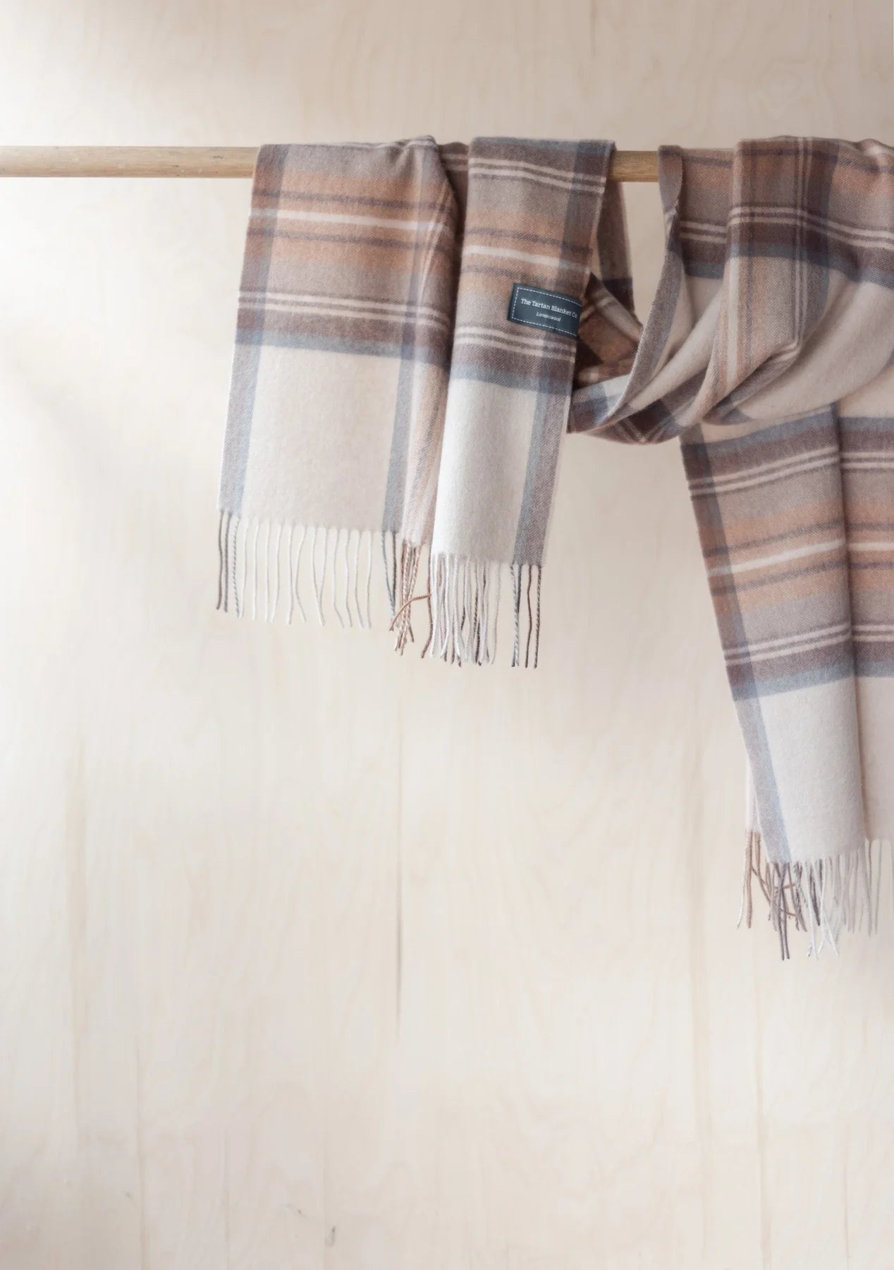 Lambswool Oversized Scarf Stewart Natural Dress Tartan