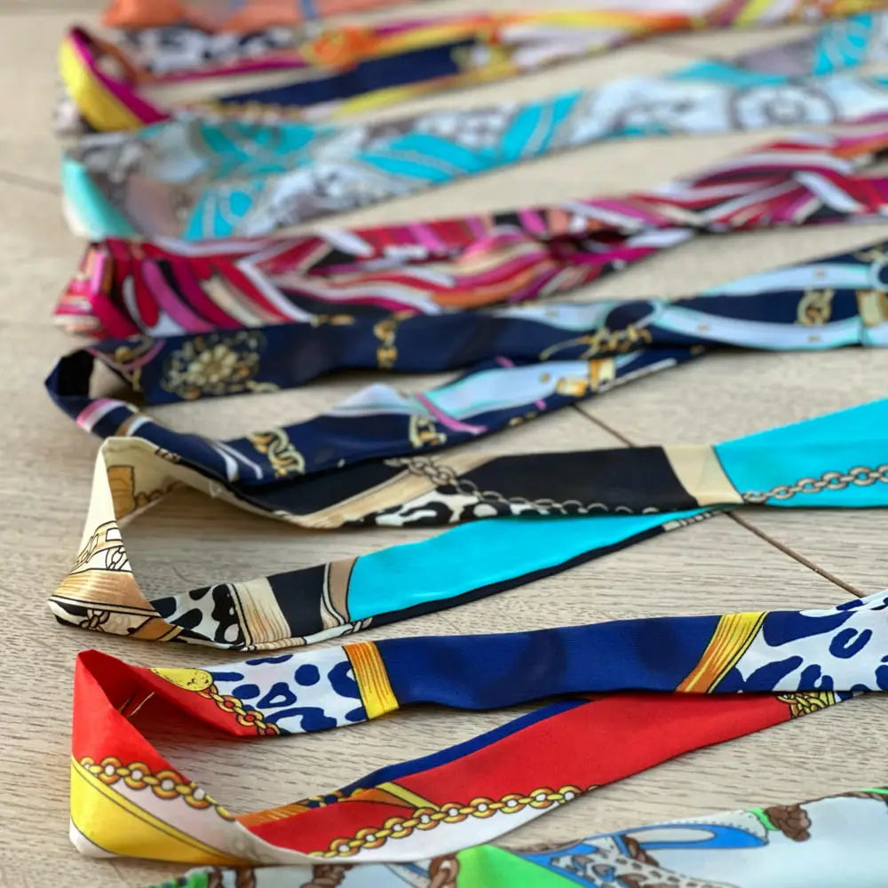 The Twilly Scarf - Rouge