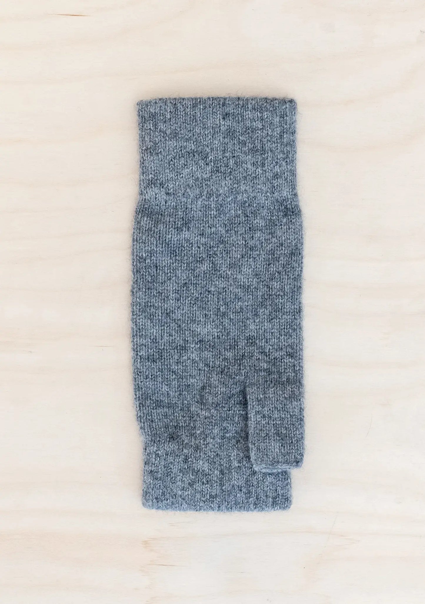 Cashmere & Merino Wrist Warmers in Charcoal Melange