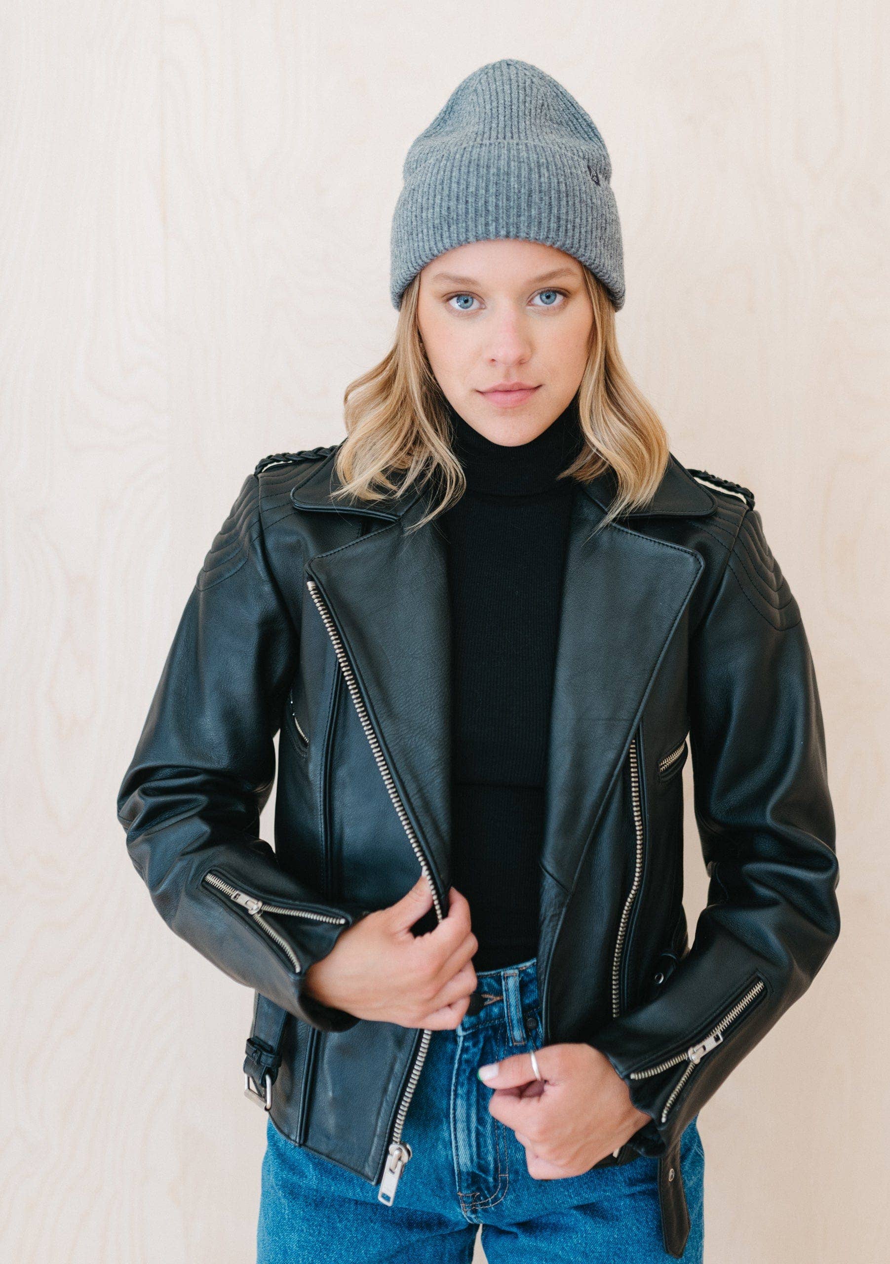 Cashmere & Merino Beanie in Charcoal Melange