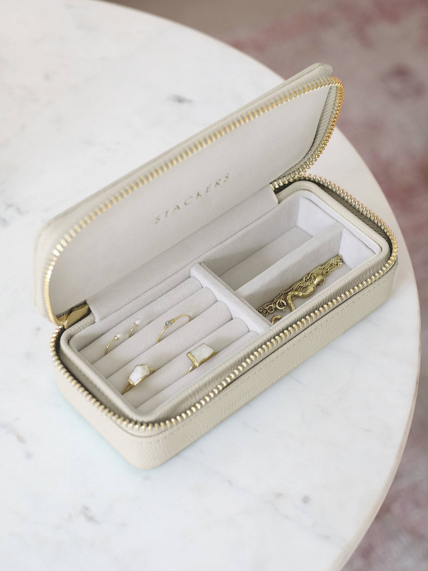 Oatmeal Medium Zipped Travel Jewellery Box