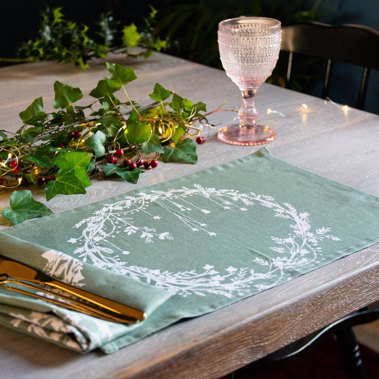 Christmas Placemats Pure Linen Set of Two - Raspberry Red