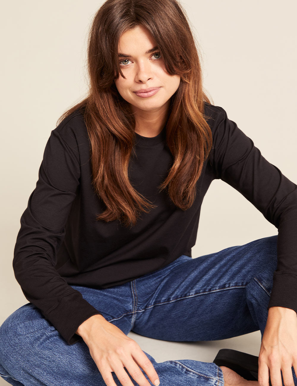 Women's Classic Long Sleeve T-Shirt: Black