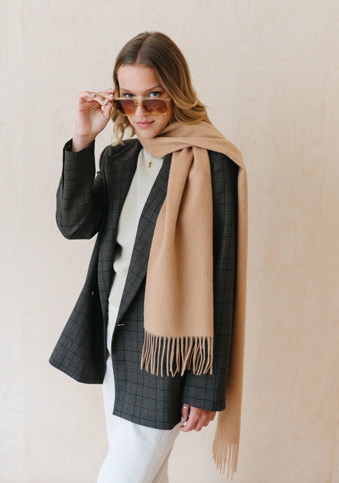 Cashmere Scarf in Camel