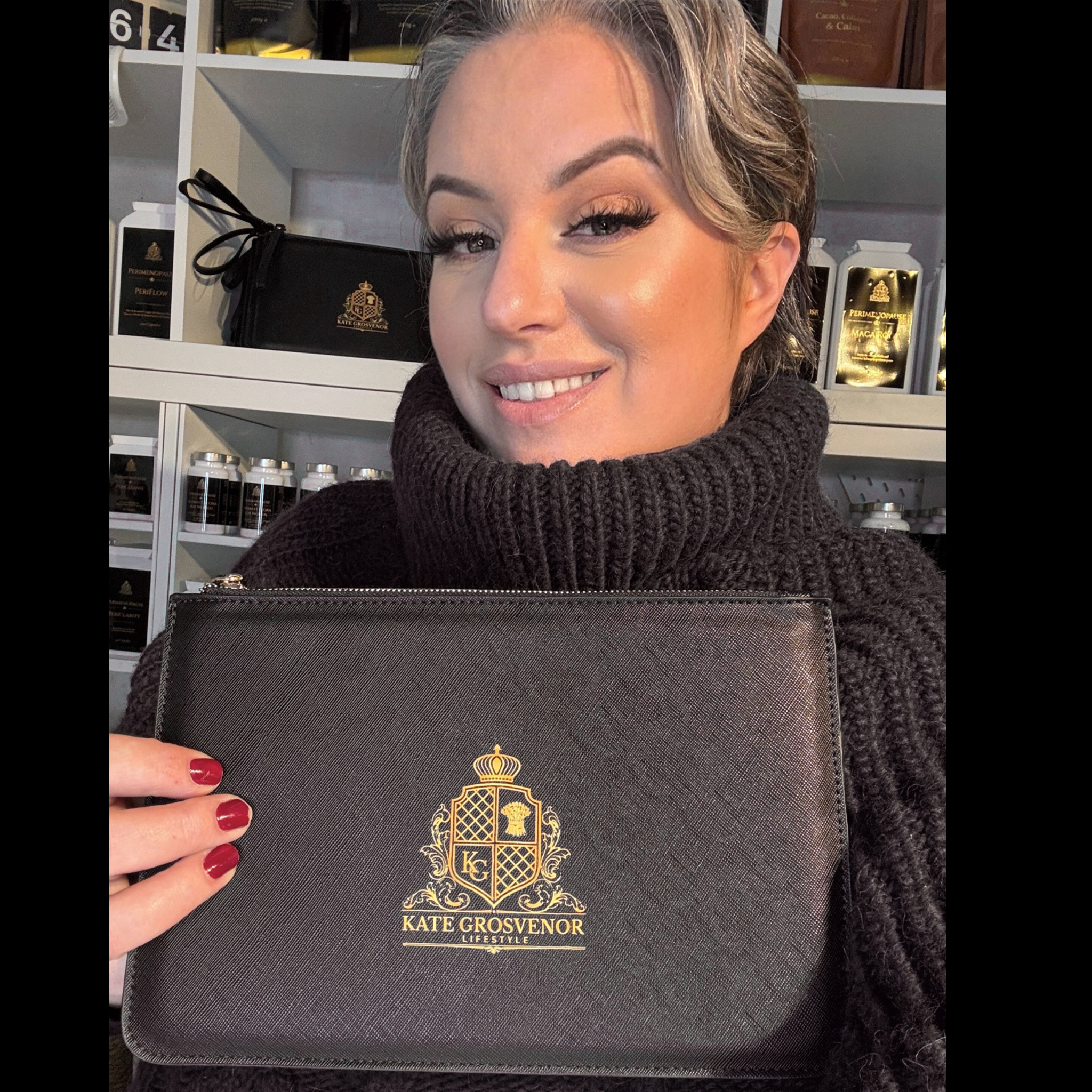 The Signature Bougie Accessory Pouch