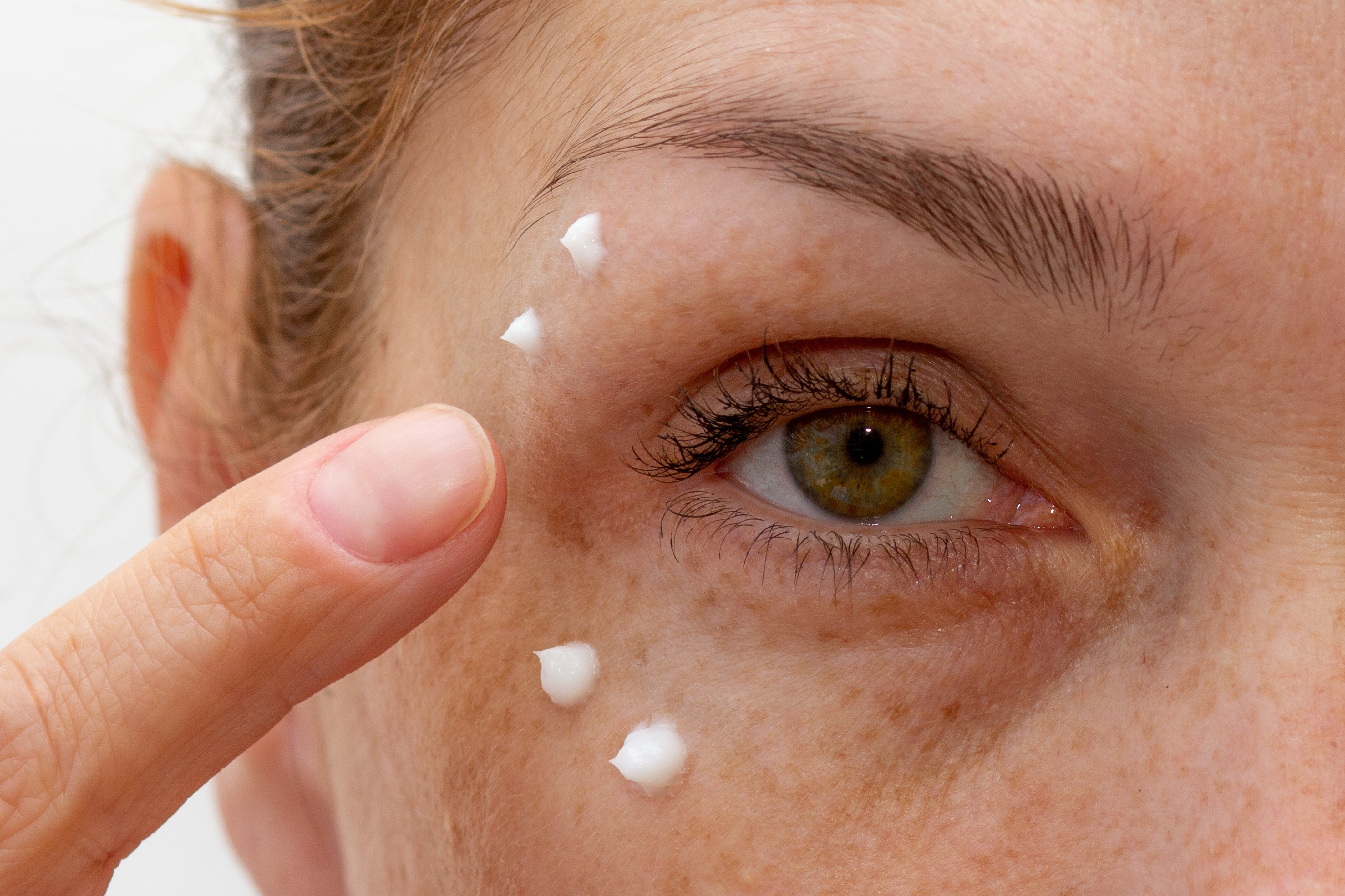 Smoothing Eye Cream