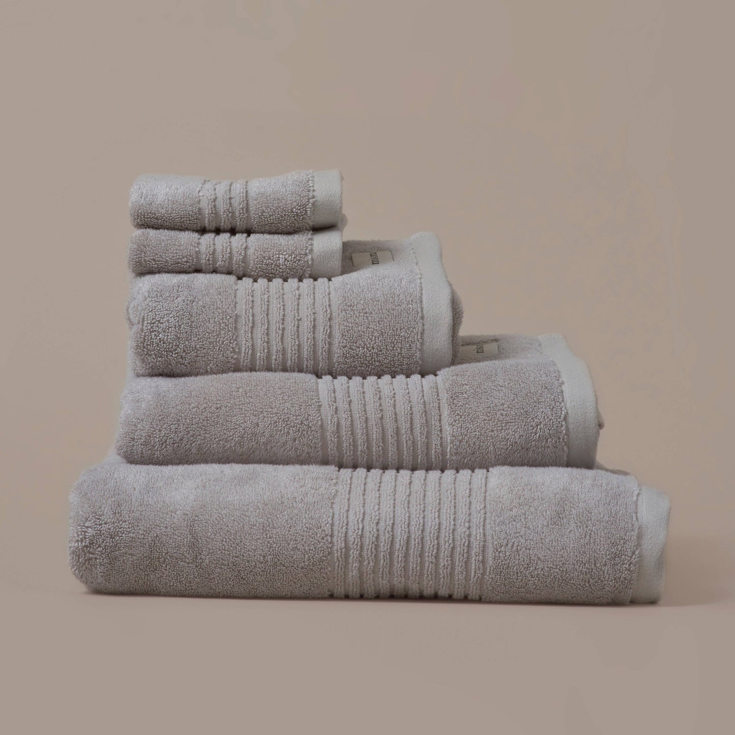 Ultra Soft Bamboo Towels: Bath Towel / White